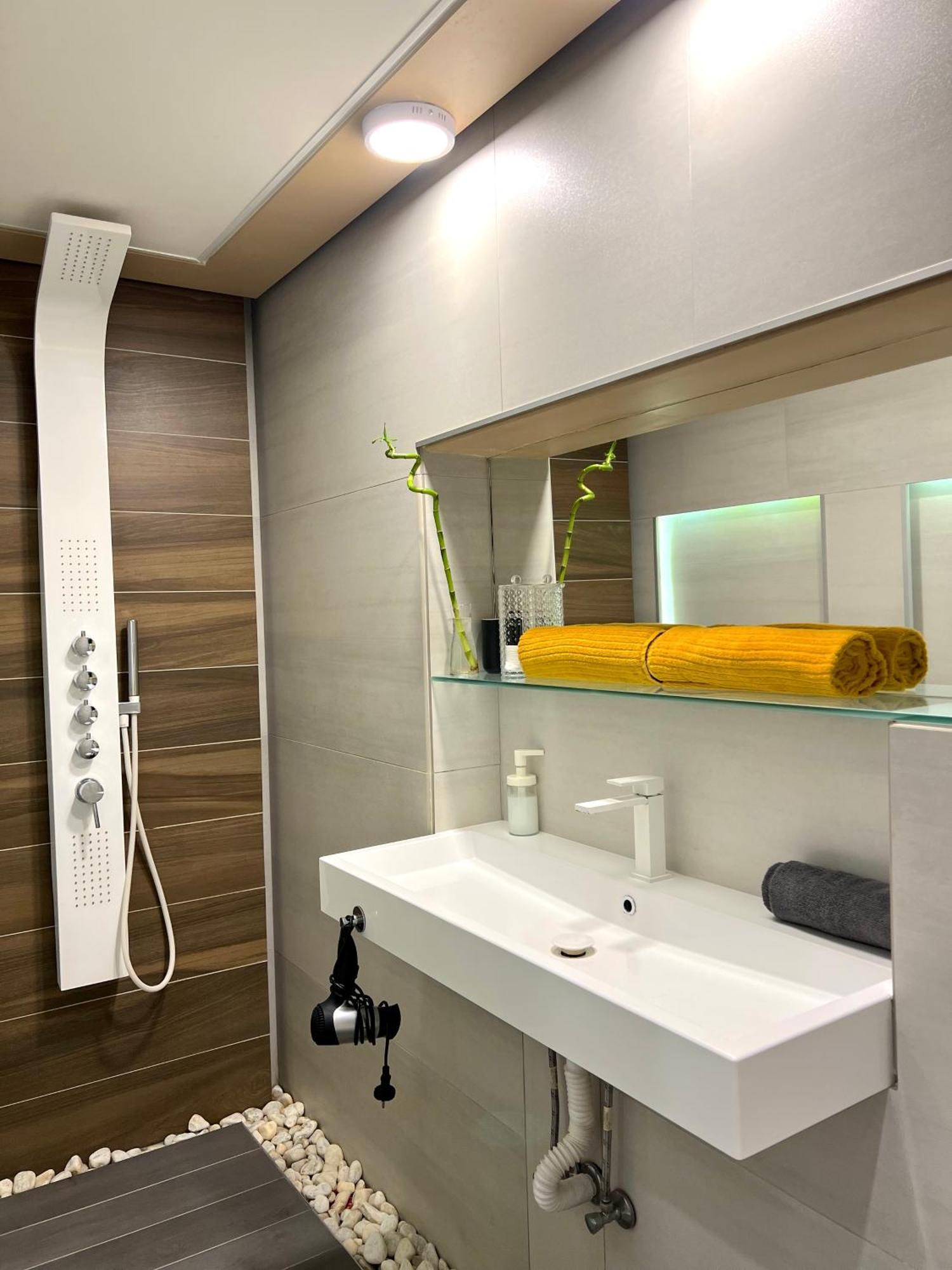 Small Home Budapest Drava المظهر الخارجي الصورة